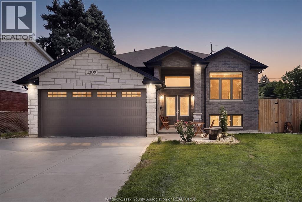 Single Family — 1309 Chappell Avenue, Windsor, Ontario