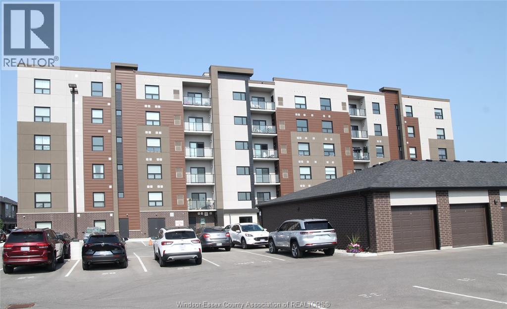 2-bedroom Single Family at 728 Brownstone Drive #202, Lakeshore — primary photograph