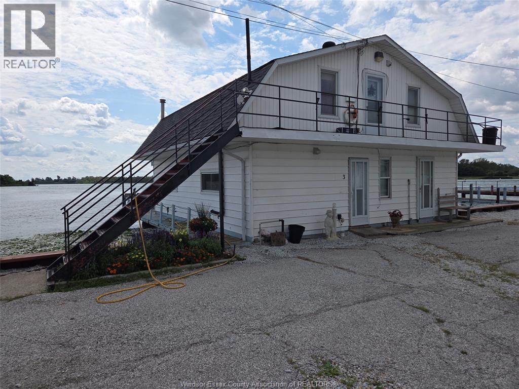 2-bedroom Single Family at 4 Wahneta #LOWER, LaSalle — primary photograph