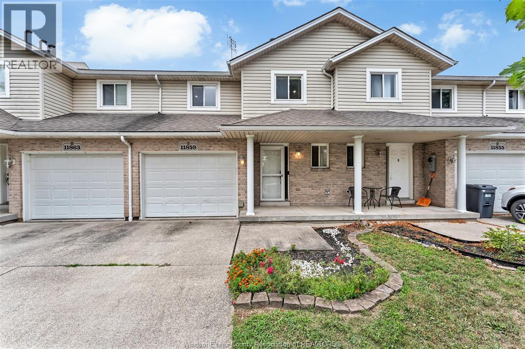 3-bedroom Single Family at 11859 Brouillette, Tecumseh — primary photograph
