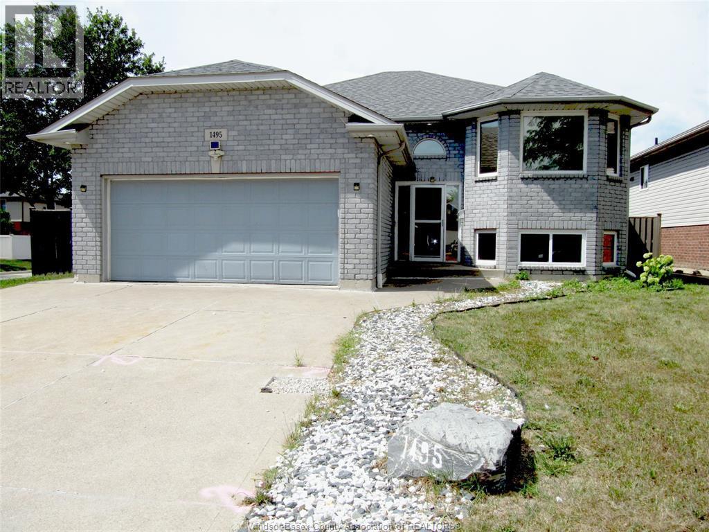Single Family — 1495 Clover Ave, Windsor, Ontario