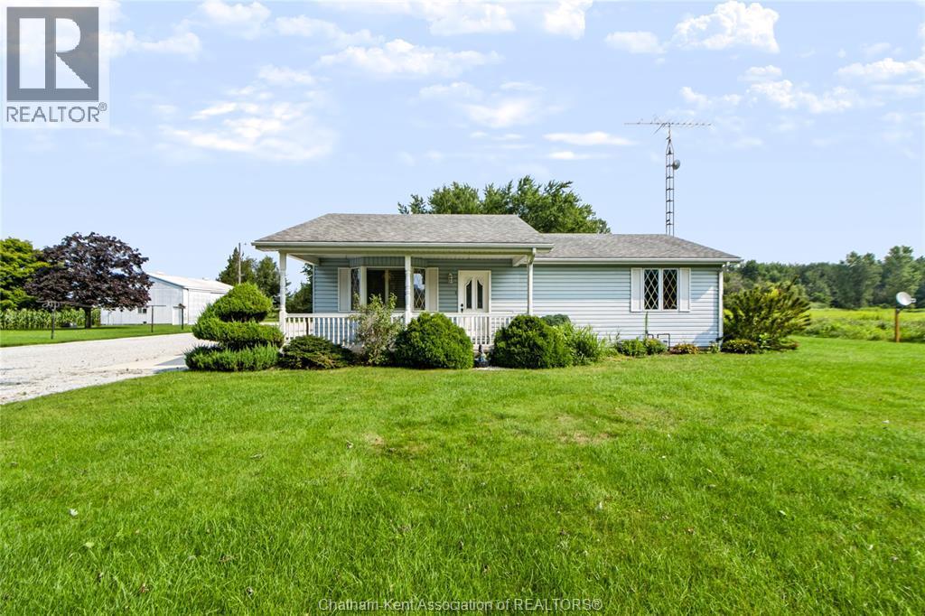 2-bedroom Single Family at 13175 Base Line, Thamesville — photograph 2