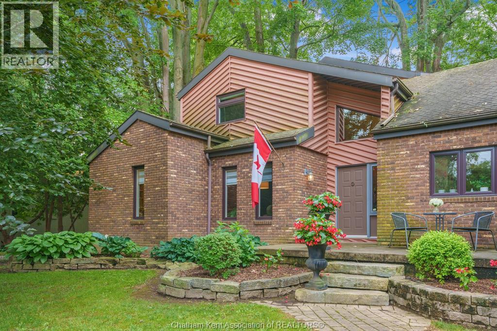 Single Family — 22780 Creek Road, Chatham, Ontario