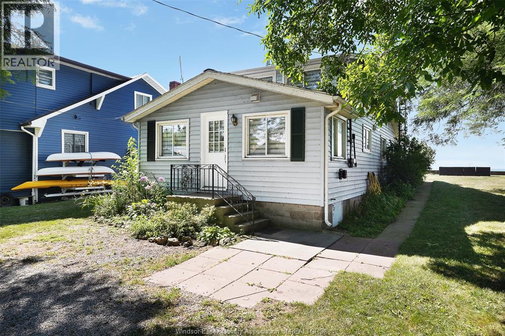 Single Family — 69 Willow Beach Road, Amherstburg, Ontario