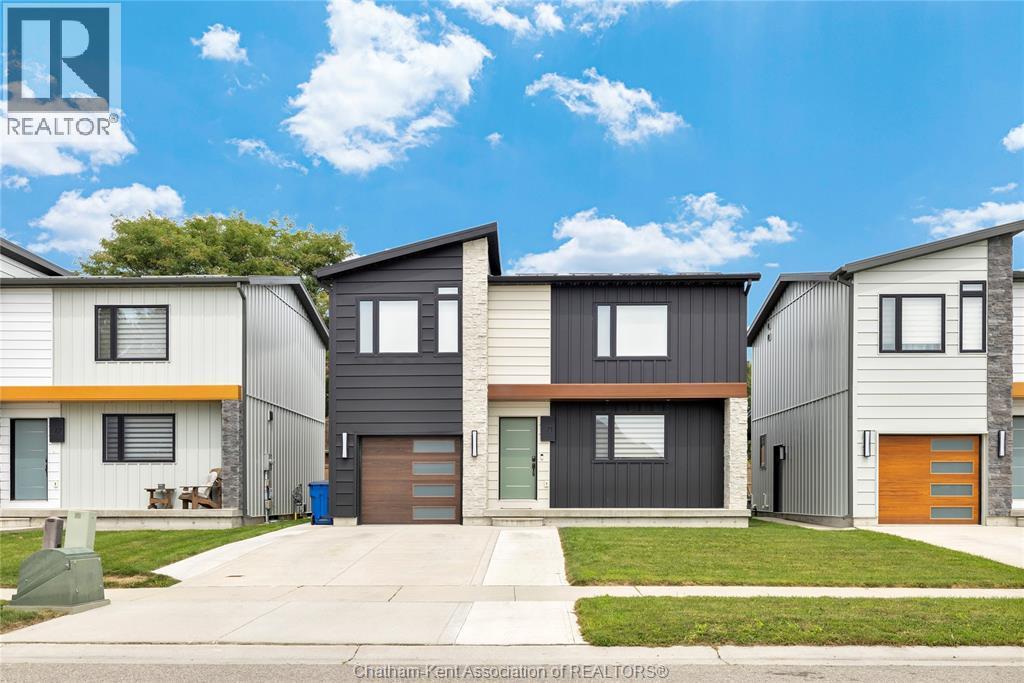 Single Family — 71 Churchill Park Road, Chatham, Ontario