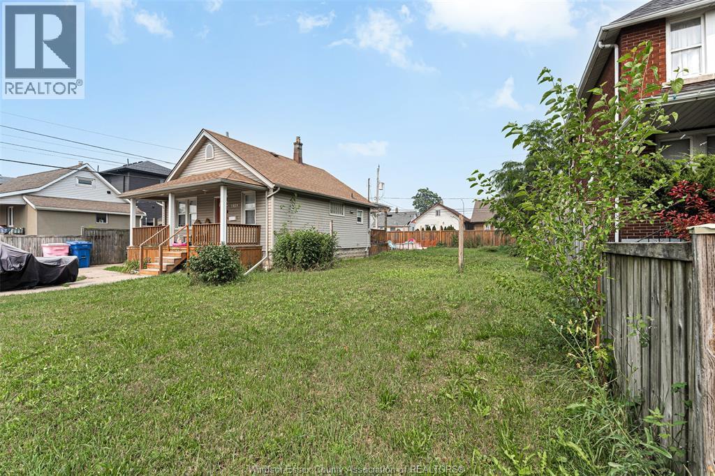 Vacant Land at 2416 Highland Avenue, Windsor — photograph 2