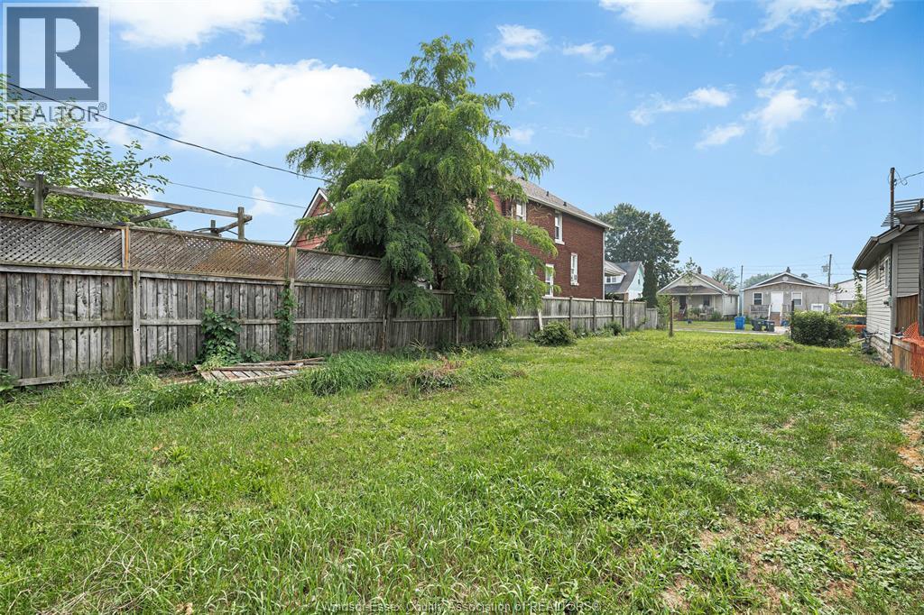 Vacant Land at 2416 Highland Avenue, Windsor — photograph 3