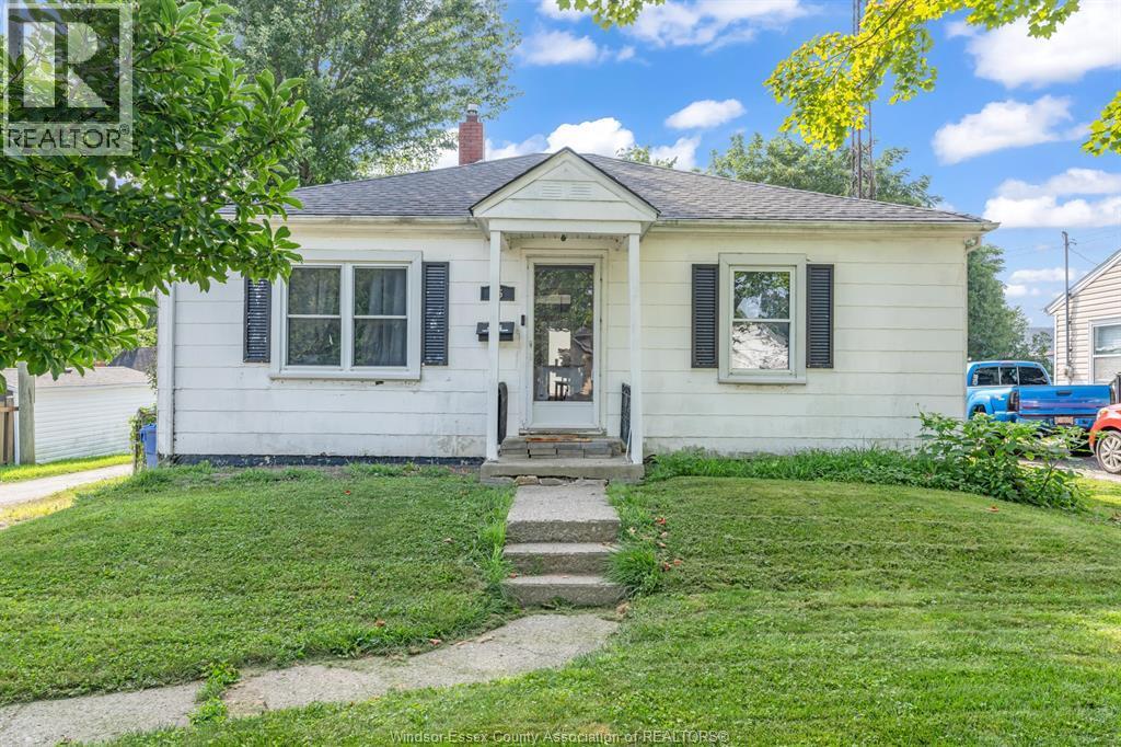 3-bedroom Single Family at 45 Wigle Street, Leamington — primary photograph