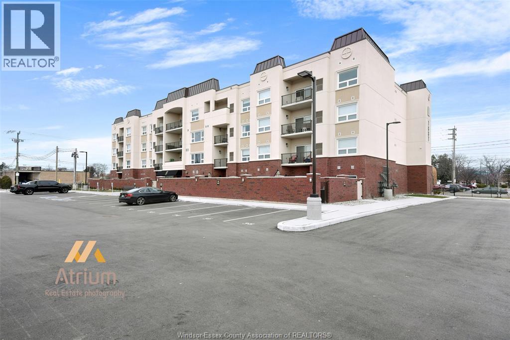 Single Family — 7887 Edgar Street, Windsor, Ontario