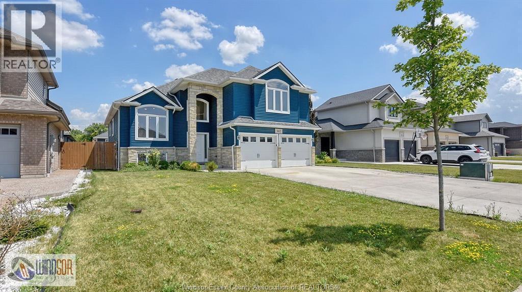 4-bedroom Single Family at 142 Summer Street, Belle River — photograph 3
