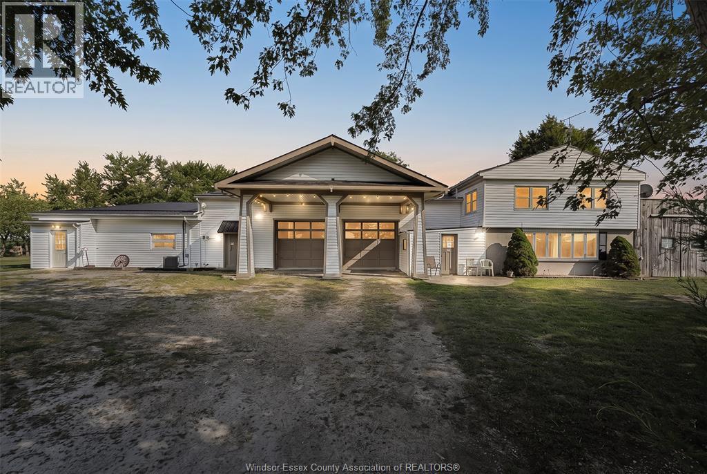 4-bedroom Single Family at 8588 Eleventh Line, Charing Cross — primary photograph