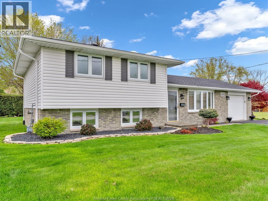 3-bedroom Single Family at 1533 Peach Drive, Ruthven — photograph 3