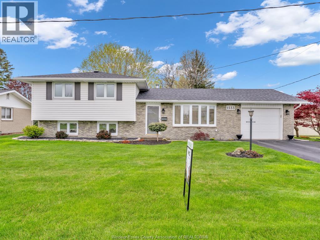 Single Family — 1533 Peach Drive, Ruthven, Ontario