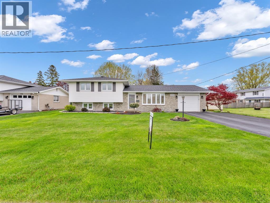 3-bedroom Single Family at 1533 Peach Drive, Ruthven — photograph 2
