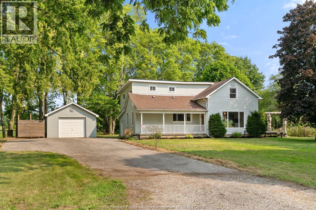 3-bedroom Single Family at 11787 River Line, Thamesville — primary photograph