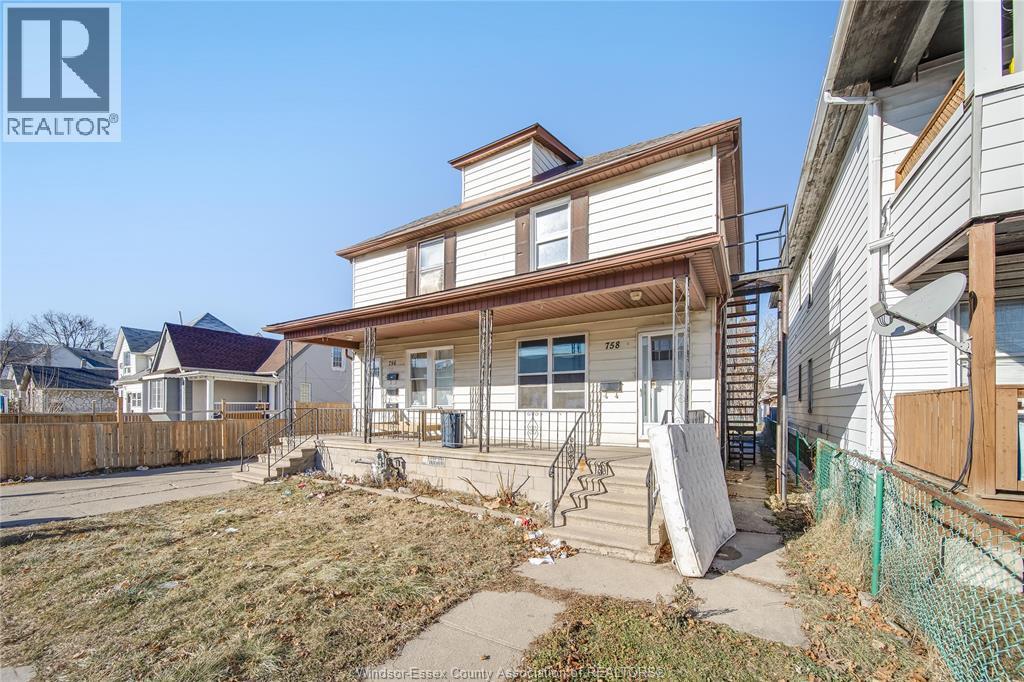 7-bedroom Single Family at 756 Brant Street, Windsor — photograph 2
