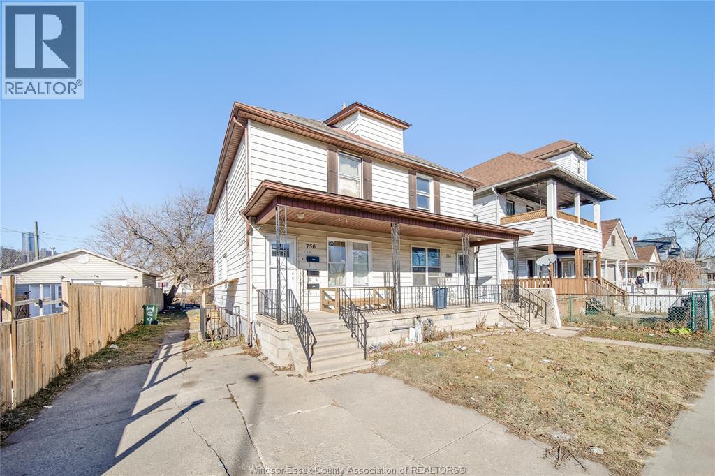 7-bedroom Single Family at 756 Brant Street, Windsor — photograph 3
