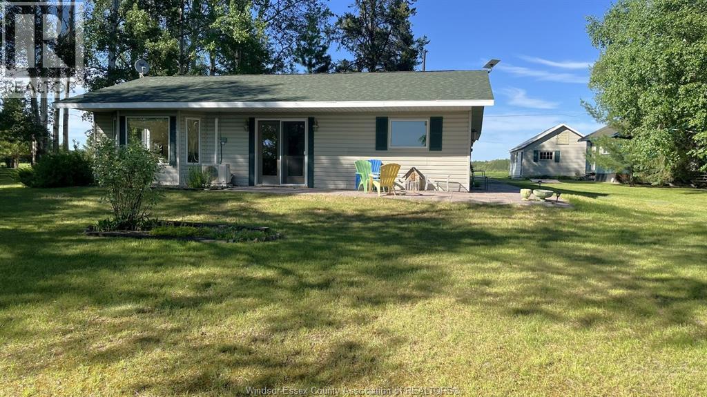 3-bedroom Single Family at 188 Byrnes Road, RAINY RIVER — primary photograph