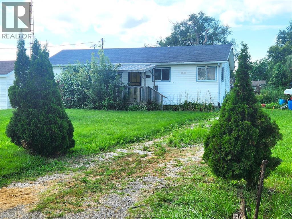 2-bedroom Single Family at 96 Kent Street, Shrewsbury — primary photograph