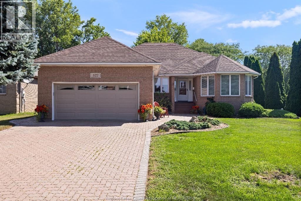 4-bedroom Single Family at 522 Breezewood Street, Windsor — primary photograph