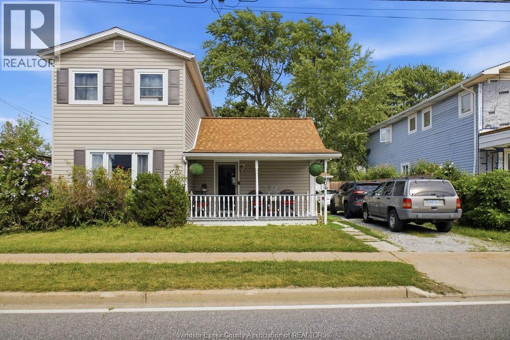 3-bedroom Single Family at 1406 Lesperance Road, Tecumseh — primary photograph
