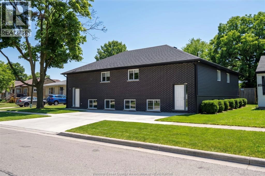 Multi-family — 2341 Alexis, Windsor, Ontario