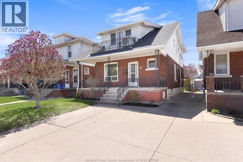 2-bedroom Single Family at 1069 Marentette Avenue #UPPER, Windsor — primary photograph