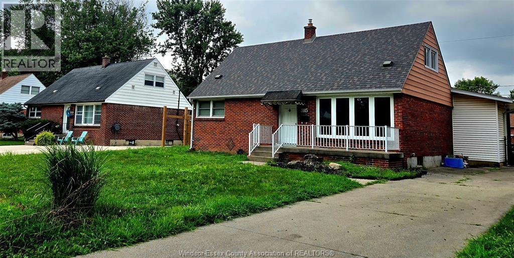Single Family — 3115 Radisson Avenue, Windsor, Ontario