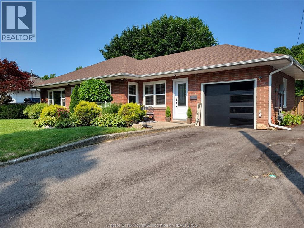 2-bedroom Single Family at 86 Mary Street, Thamesville — photograph 2