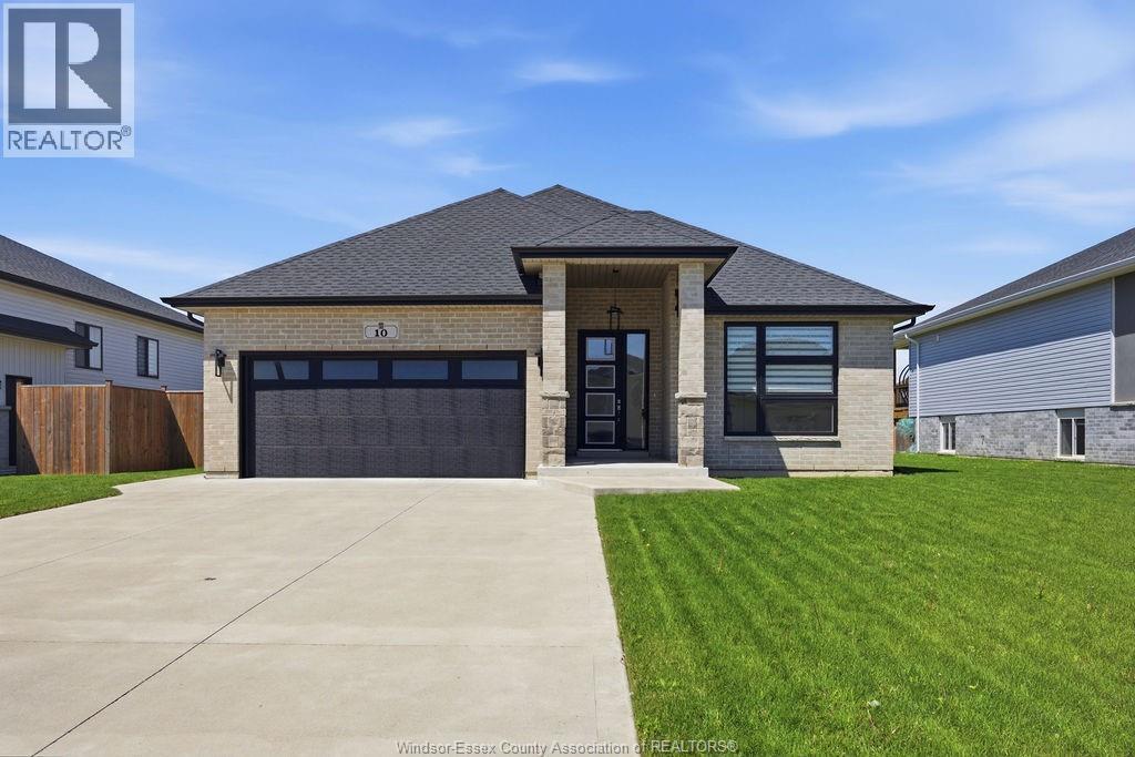 Single Family — 10 Lundy Street, Amherstburg, Ontario