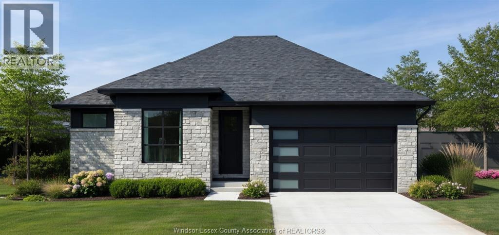 3-bedroom Single Family at 5229 Aiden Avenue, Tecumseh — primary photograph