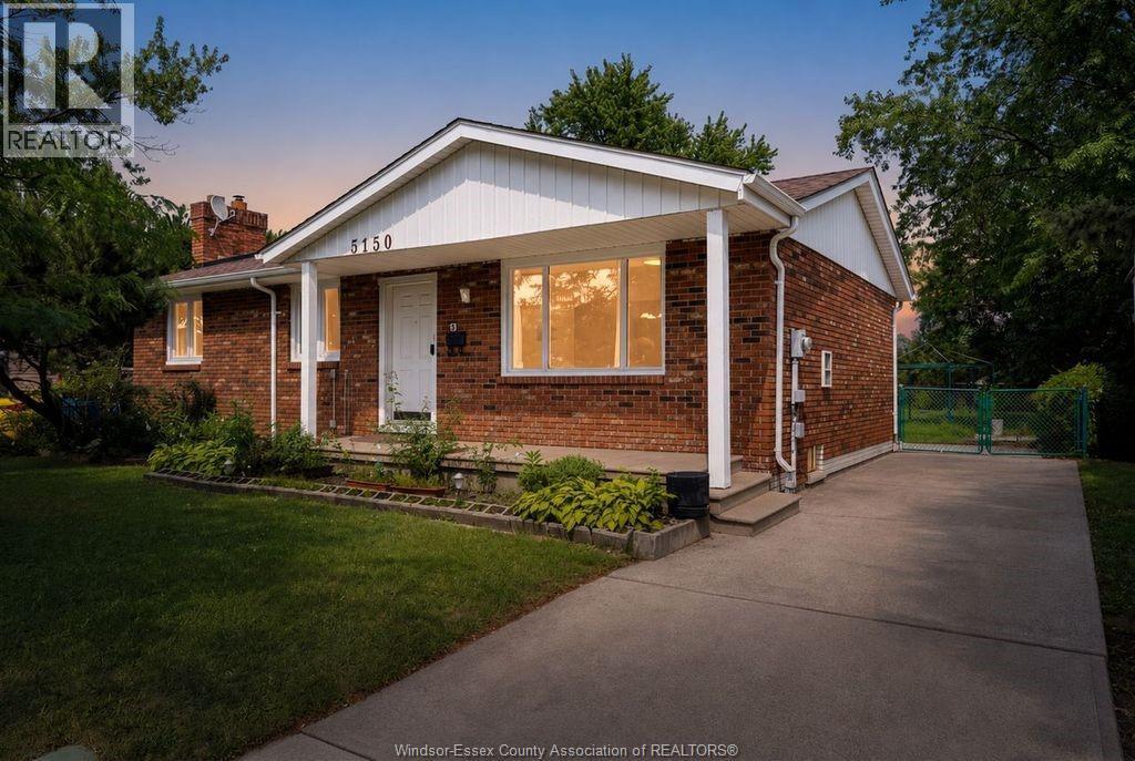 Single Family — 3150 Forest Glade, Windsor, Ontario