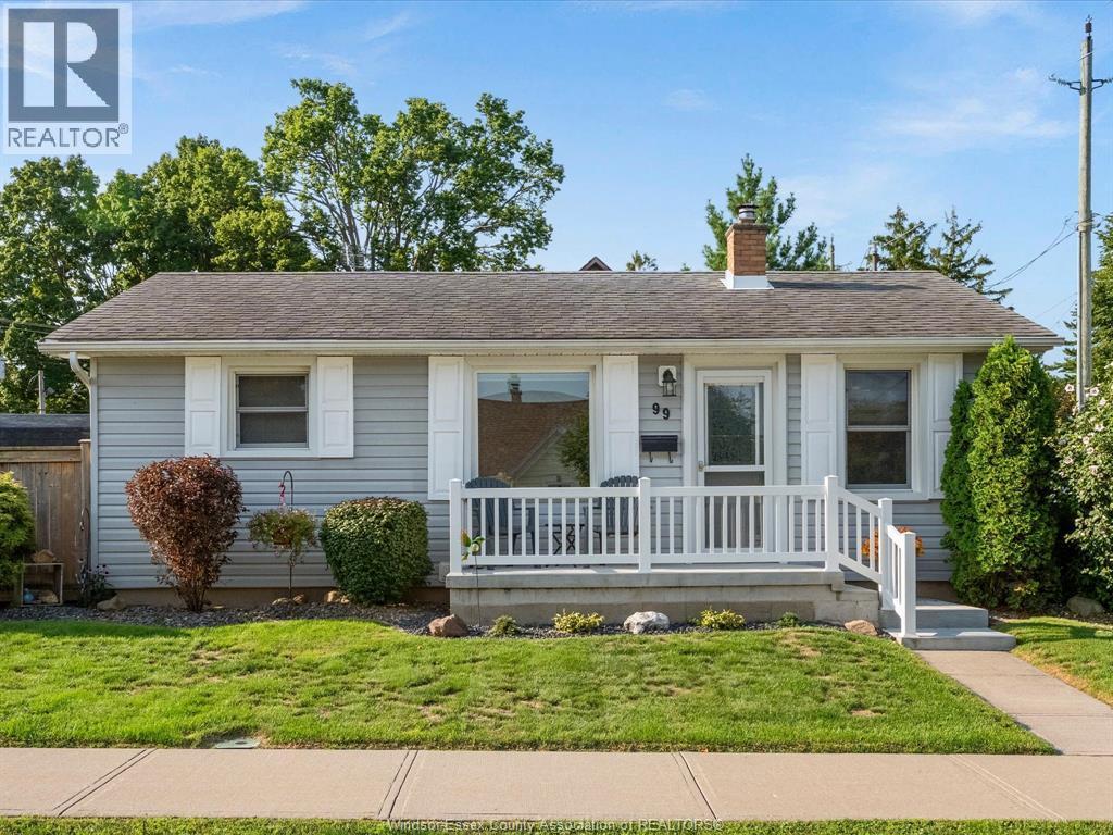 3-bedroom Single Family at 99 Pearl Street, Kingsville — photograph 3