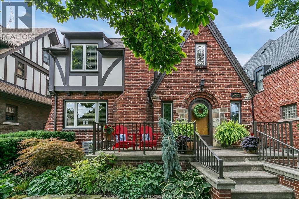 Single Family — 2275 Victoria Avenue, Windsor, Ontario