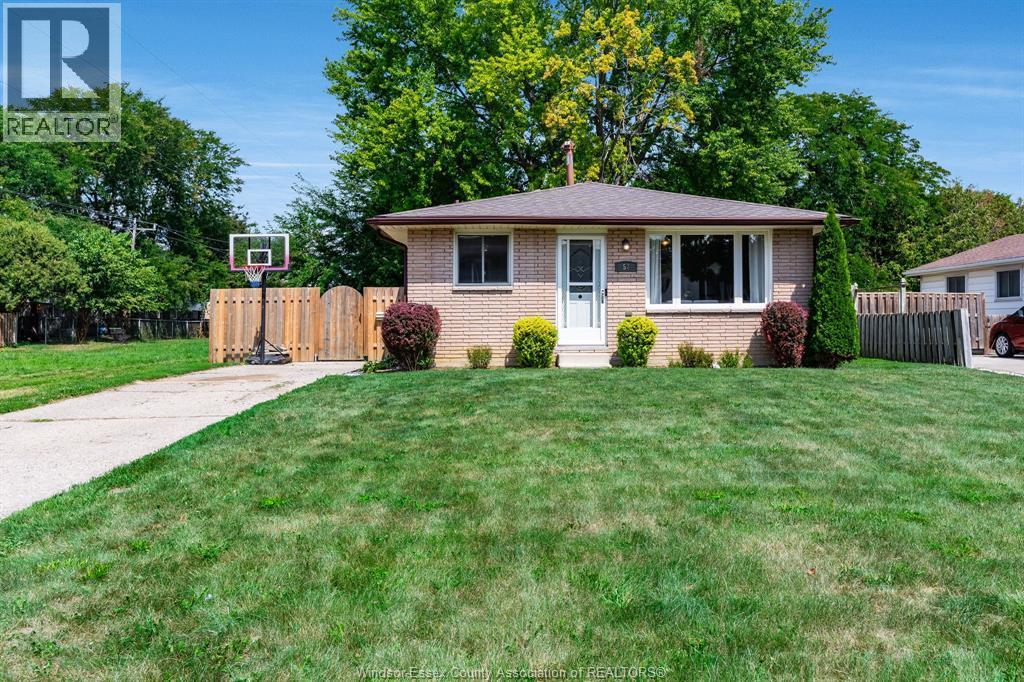 4-bedroom Single Family at 57 Marion Avenue, Chatham — primary photograph