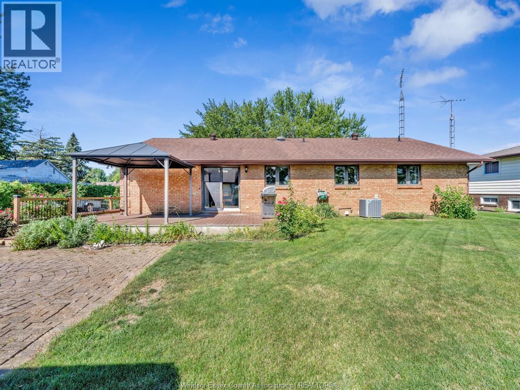 3-bedroom Single Family at 770 Maple Avenue, Stoney Point — primary photograph