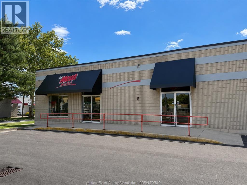 Industrial at 2451 Tecumseh Road #A, Windsor — primary photograph