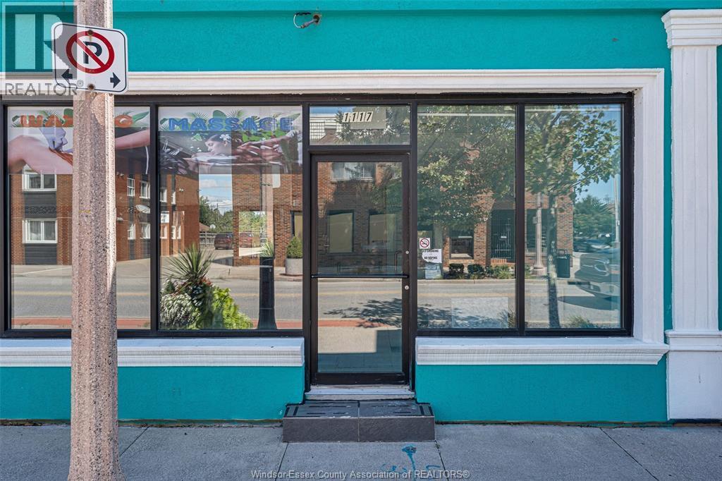 Industrial at 1117 Erie Street, Windsor — photograph 3