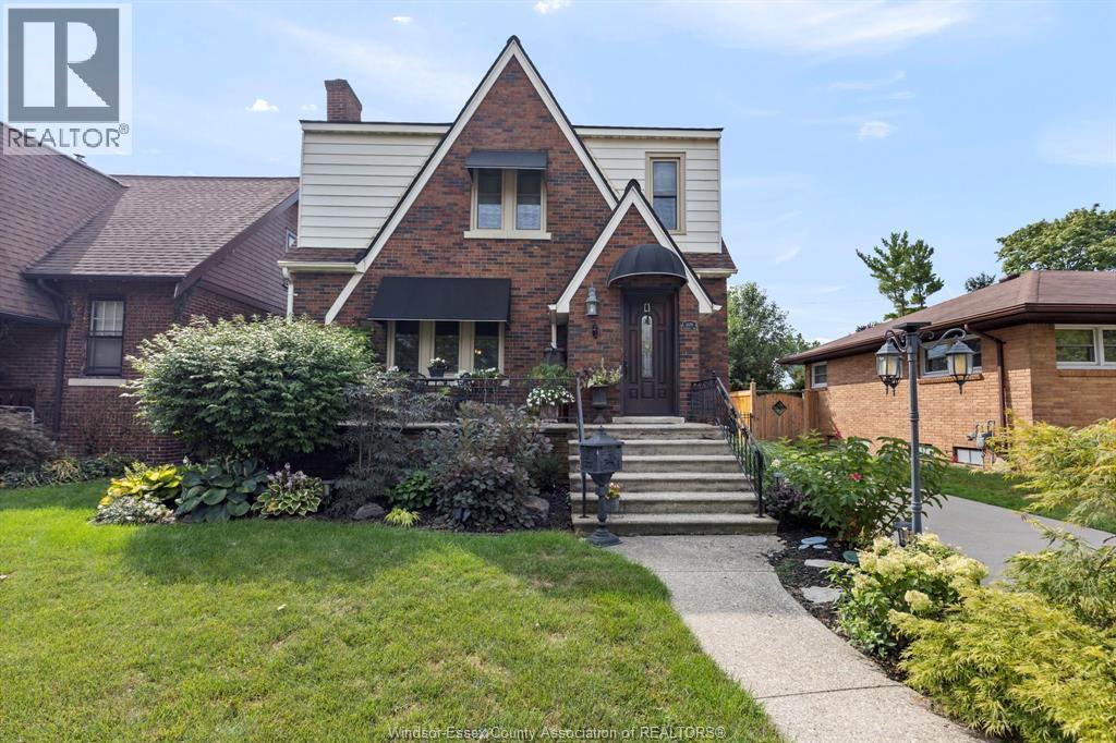 3-bedroom Single Family at 2079 Verdun, Windsor — primary photograph