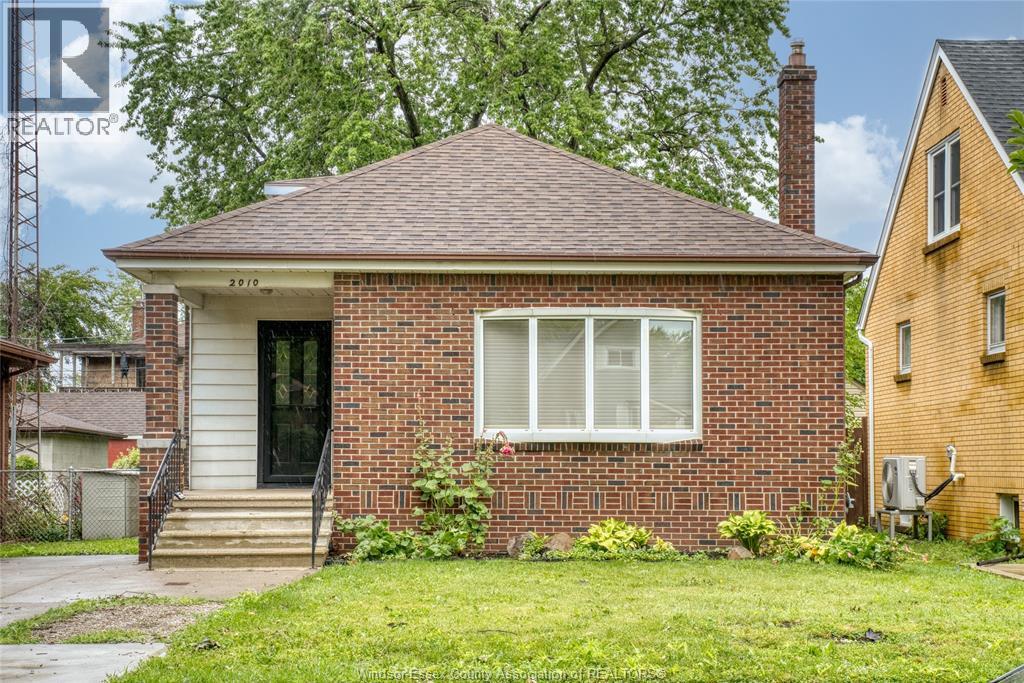 Single Family — 2010 Olive, Windsor, Ontario