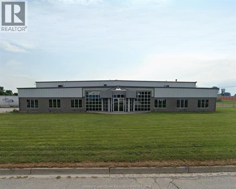 Industrial at 775 Gillard Street, Wallaceburg — primary photograph