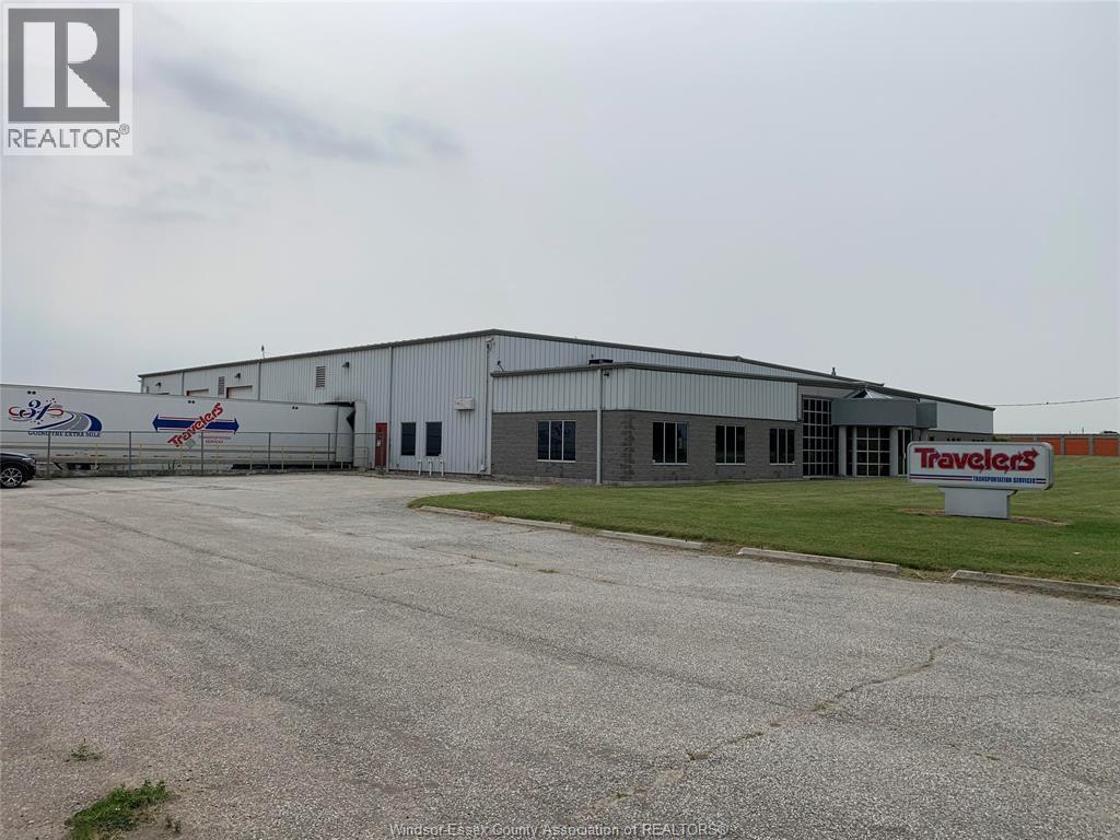 Industrial at 775 Gillard Street, Wallaceburg — photograph 2