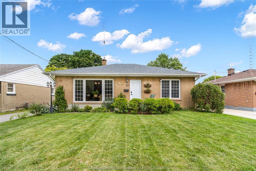 Single Family — 29 Pavey Street, Chatham, Ontario