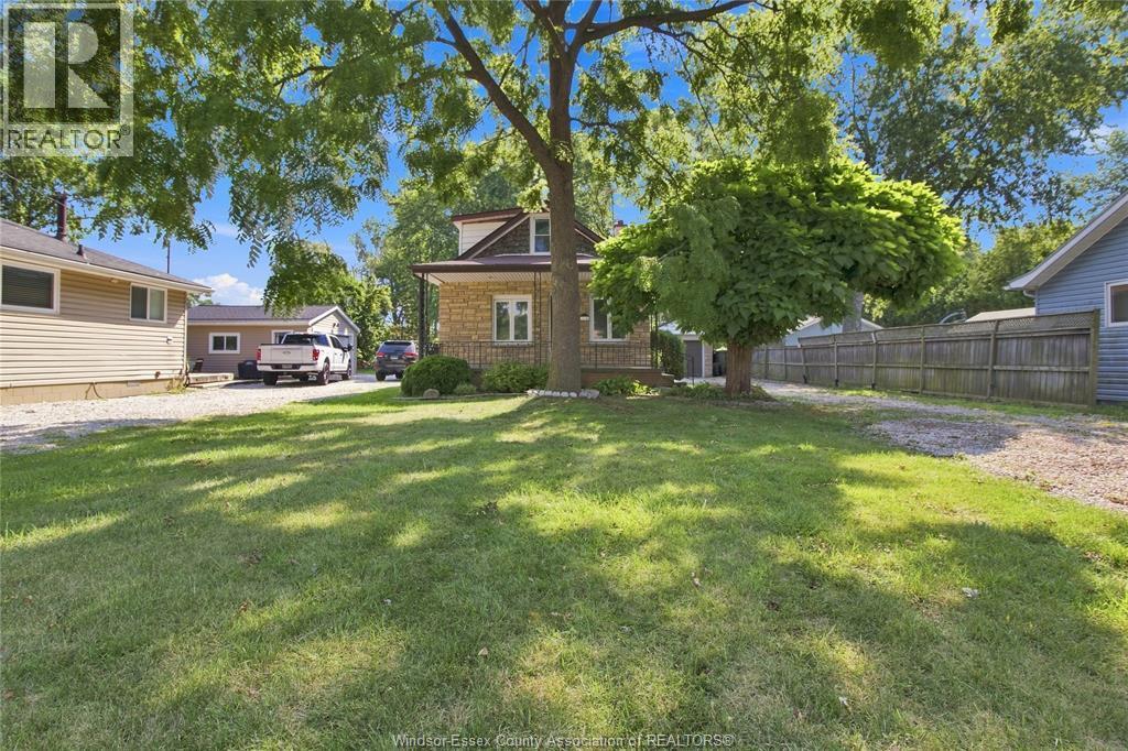 2-bedroom Single Family at 134 Alexander Avenue, Lakeshore — photograph 2