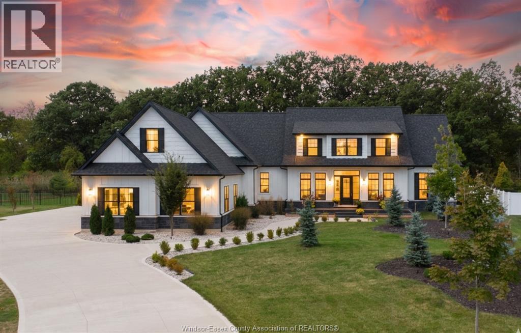 5-bedroom Single Family at 36 York Boulevard, Kingsville — primary photograph
