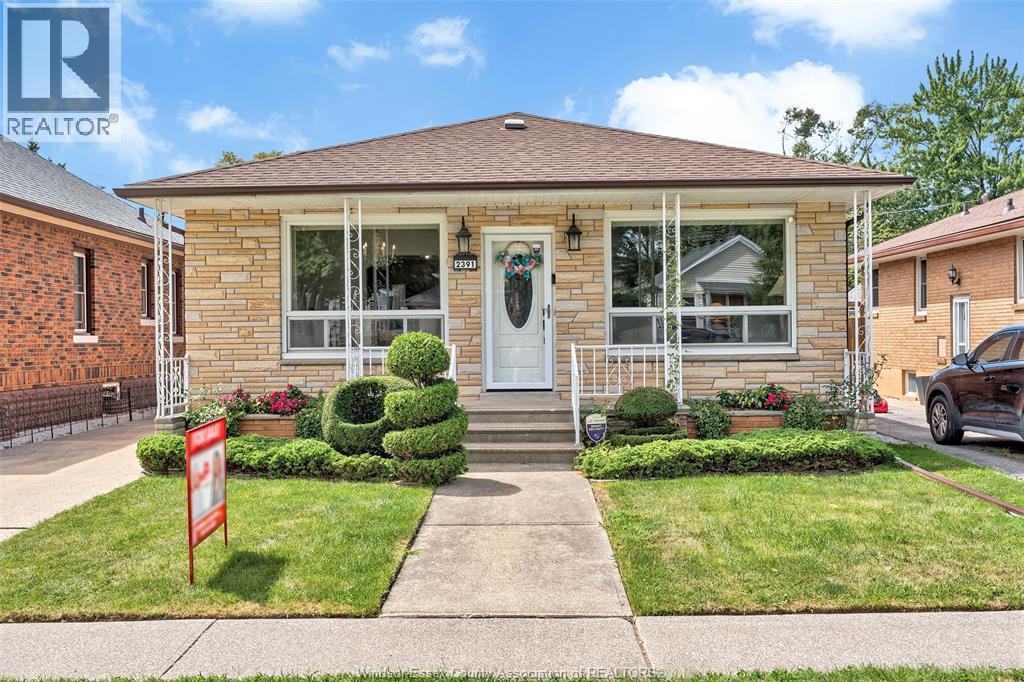 Single Family — 2391 Meighen Road, Windsor, Ontario
