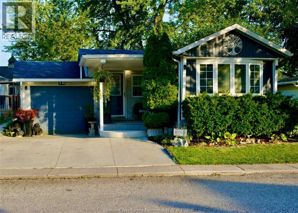 Single Family — 18 Dana, Essex, Ontario