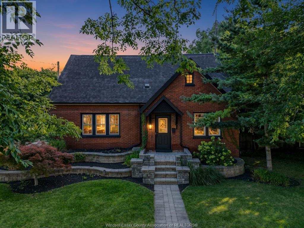 4-bedroom Single Family at 205 Joseph, Chatham — primary photograph