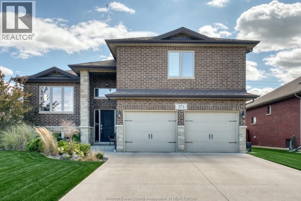 Single Family — 375 Piroli Crescent, Lakeshore, Ontario