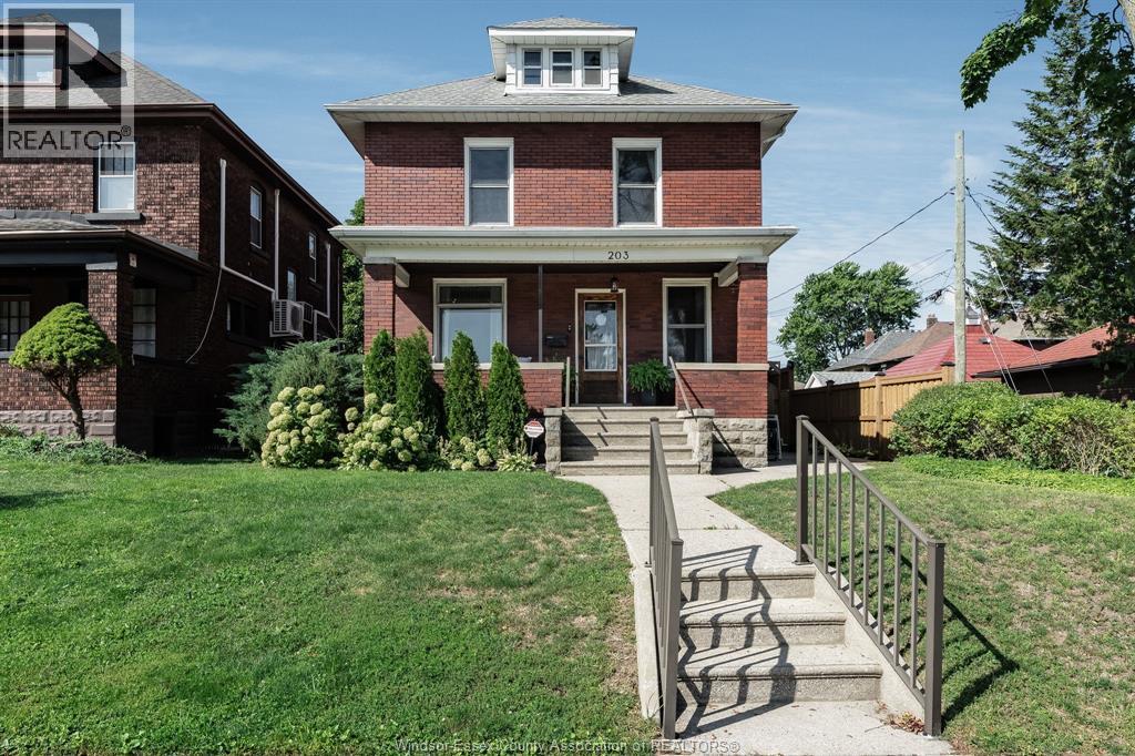 Single Family — 203 Moy Avenue, Windsor, Ontario